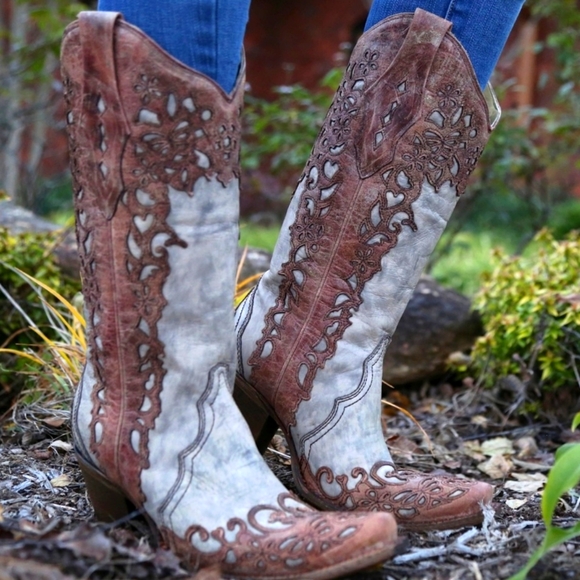 Corral Shoes - CORRAL A2665 cognac leather lace look overlay cowgirl western boots snip toe 9.5